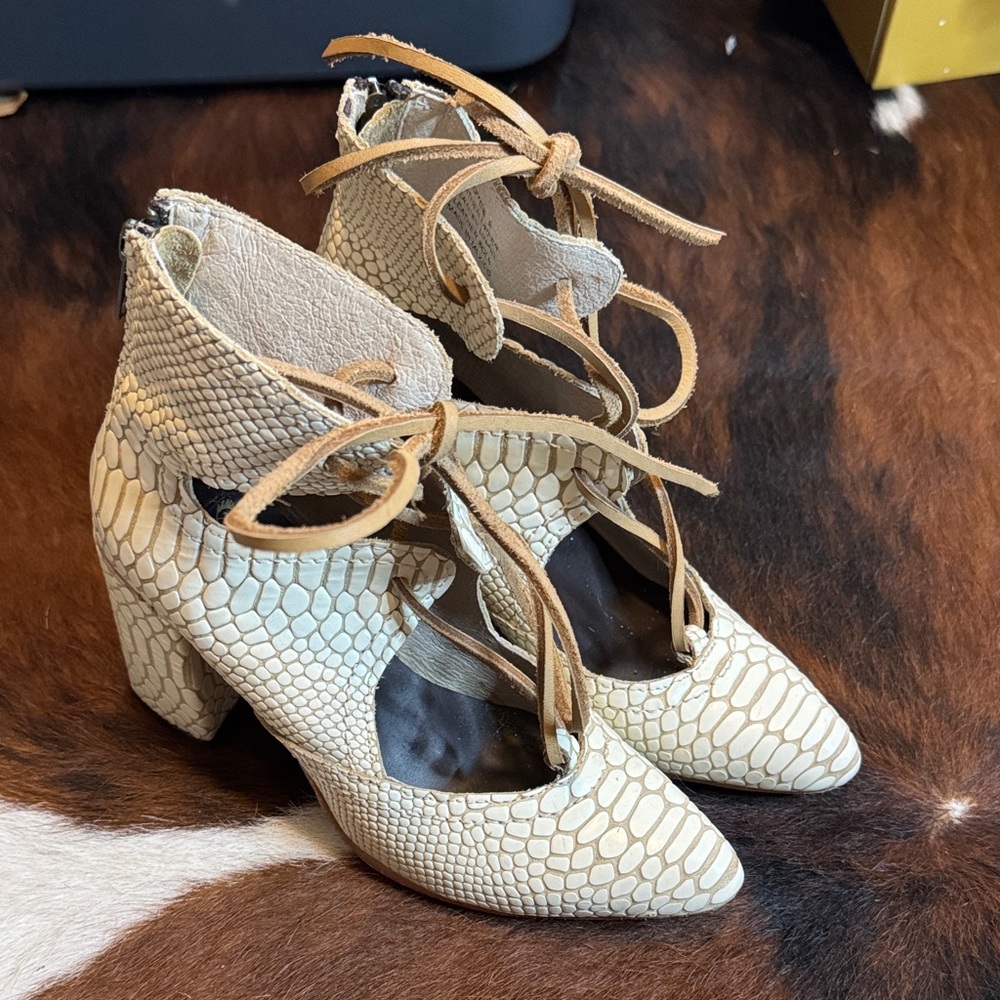 Freebird “Joyce” Lace-Up Booties – Snakeskin Embossed
